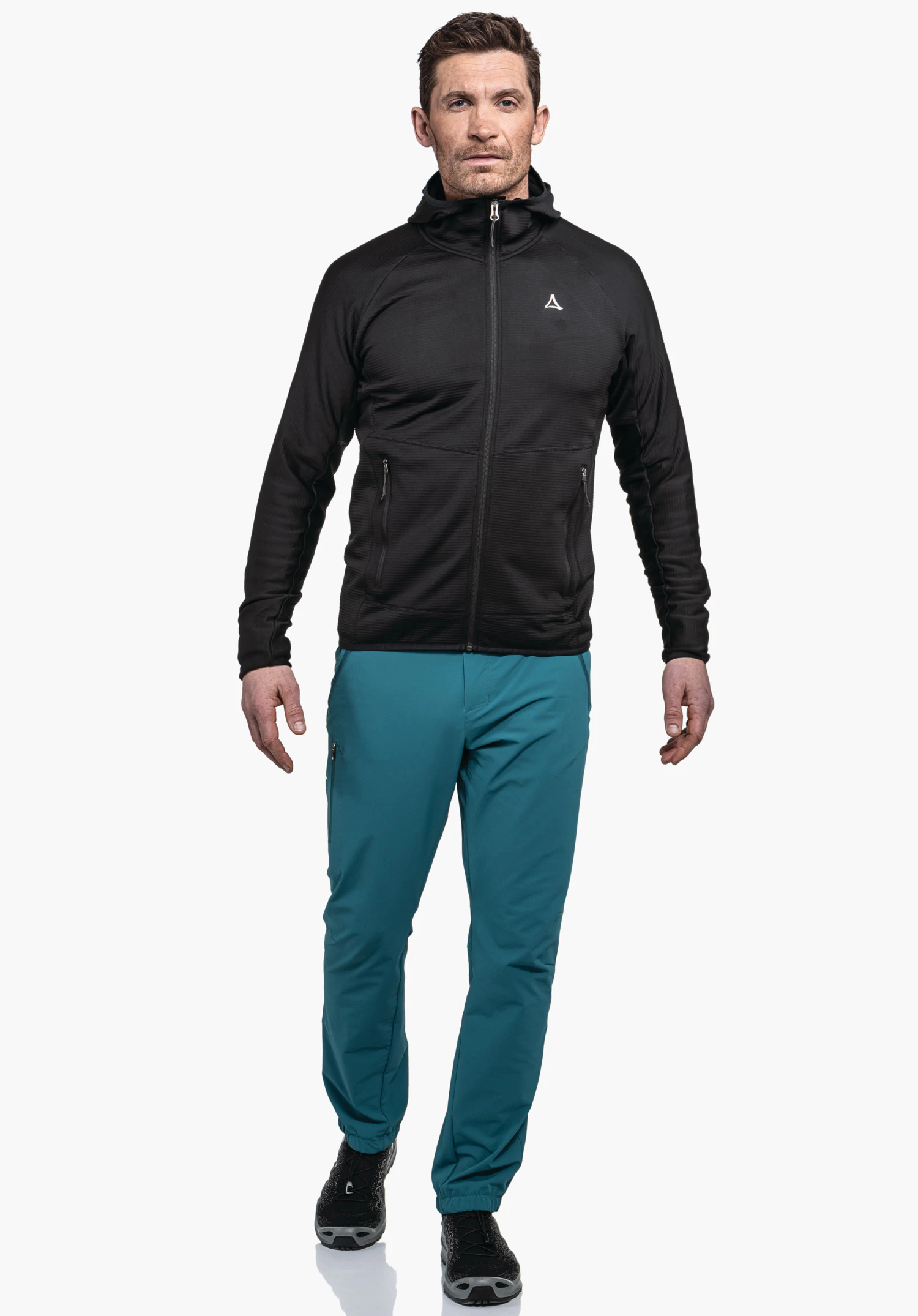 Fleece Hoody Style Cascata MNS zeigt die feine Waffelstruktur des schwarzen Stoffes, den Reißverschluss und das weiße Schöffel-Logo auf der Brust, Nahaufnahme vor weißem Hintergrund.