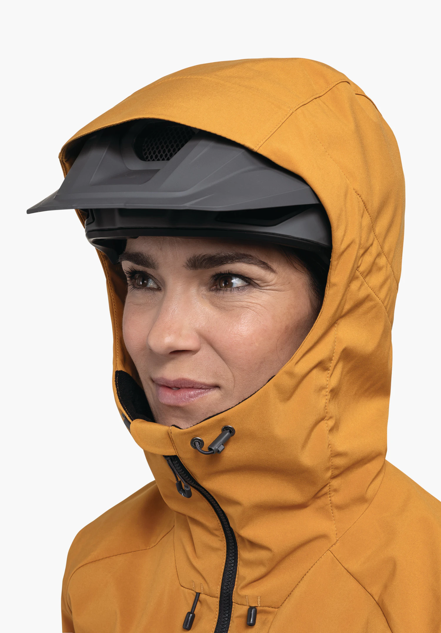 Hybrid Jk Style Salza WMS montre la capuche jaune compatible avec le port du casque, ajustée sur un casque de vélo, ainsi que le col haut avec cordon de serrage. Gros plan sur fond blanc/neutre.