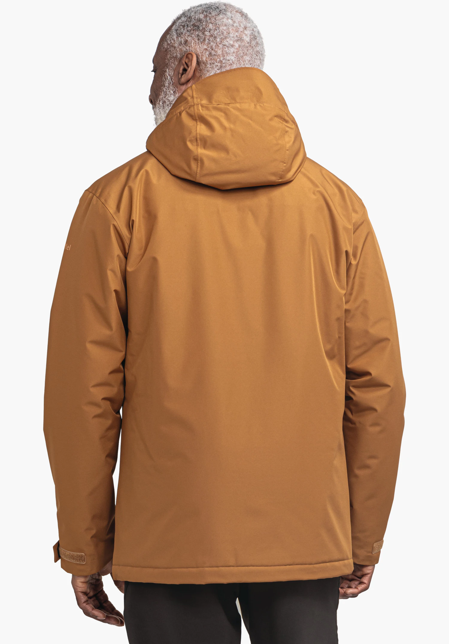 Ins Jacket Style Wildkar MNS Dunkel orange Jacke mit Kapuze, getragen von einer stehenden Person mit dem Rücken zur Kamera; weißer, minimalistischer Hintergrund.