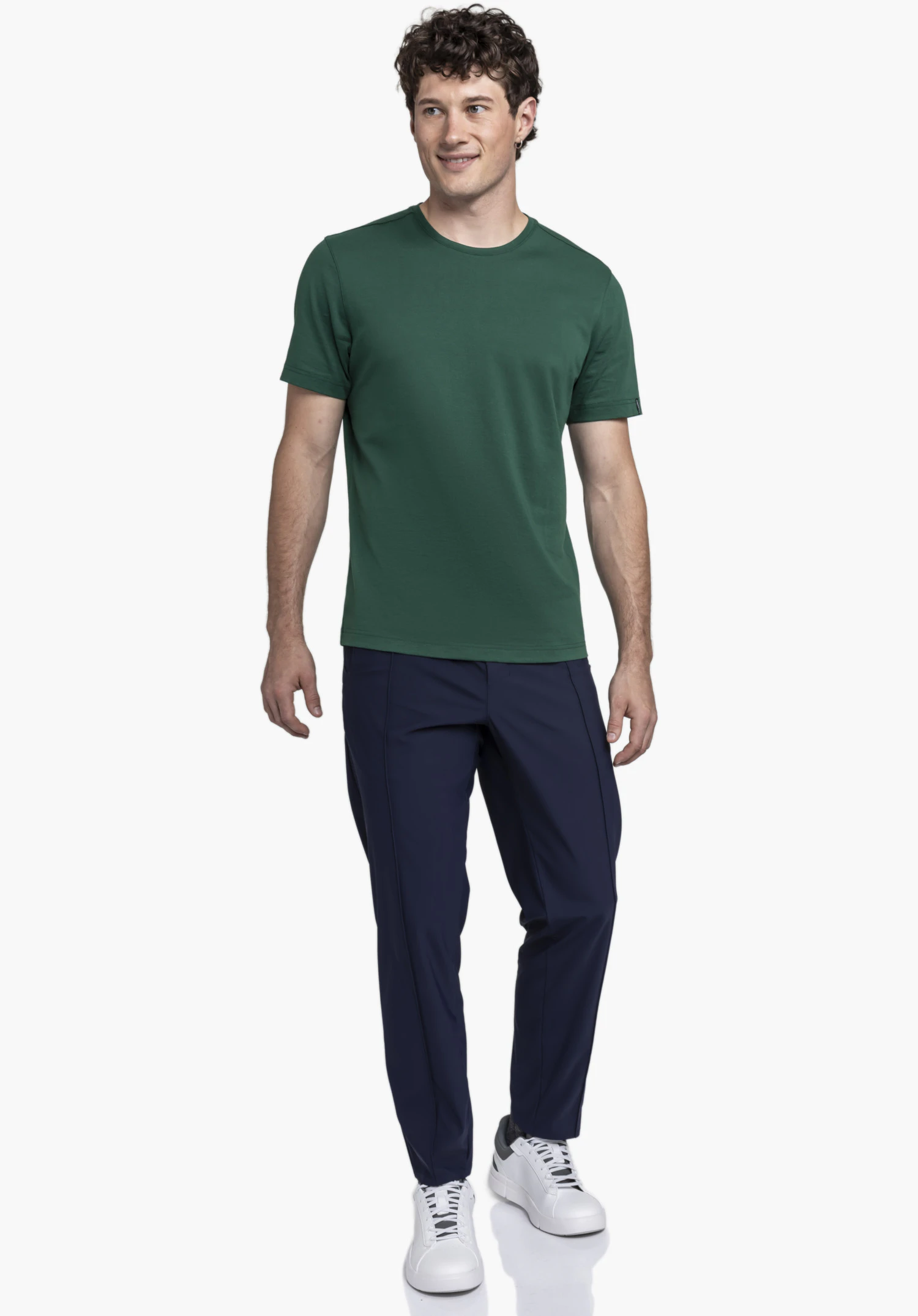 T Shirt Style Collada MNS présente la texture douce du tissu vert et le design du col rond classique. Gros plan sur fond blanc/neutre.