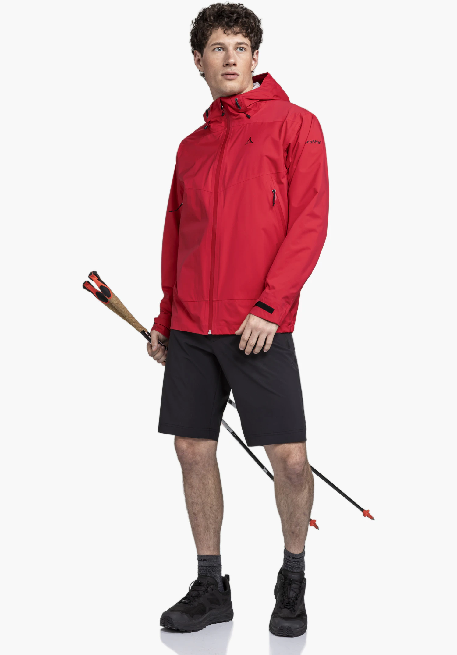 2.5L 3D Jacket Vistdal M montre le tissu rouge lisse, la fermeture zippée centrale et le logo Schöffel imprimé sur la poitrine, gros plan devant un fond blanc/neutre.