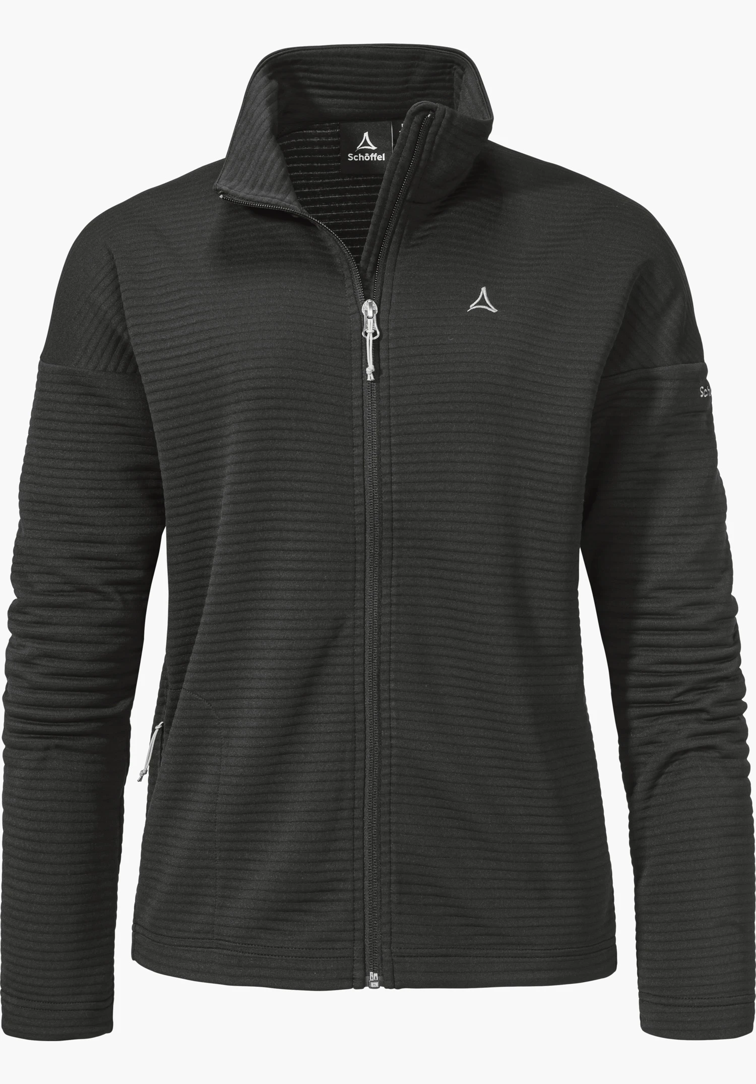CIRC Fleece Jk Style Smue WMS als schwarze Fleecejacke mit durchgehendem Reißverschluss, Stehkragen und Schöffel-Logo auf der linken Brust, freigestellt vor weißem Hintergrund.