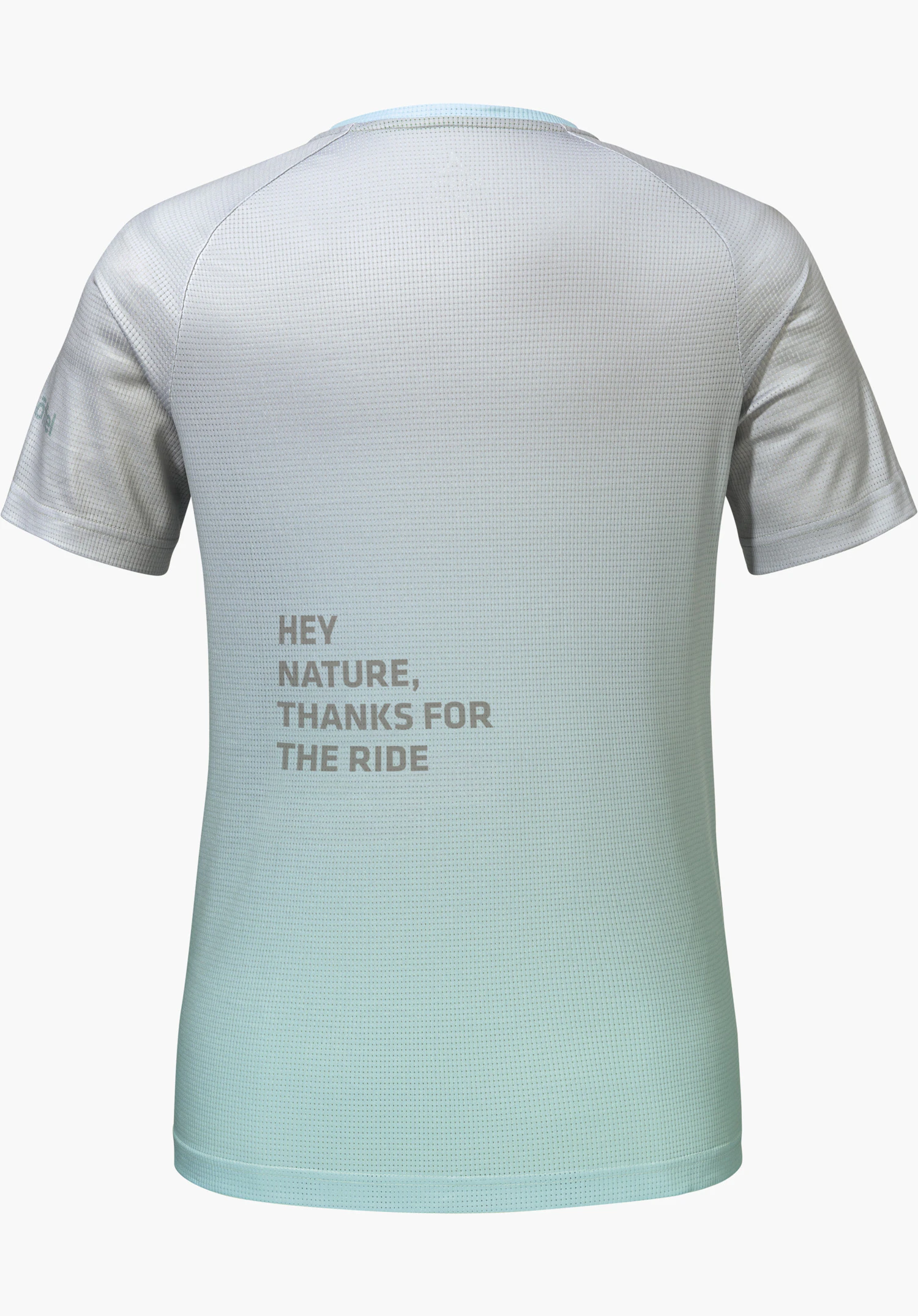 Shirt Style Koitere WMN in Blau zeigt die Rückansicht mit dem Schriftzug 'HEY NATURE, THANKS FOR THE RIDE' und einem Schöffel-Logo am Ärmel, freigestellt vor weißem Hintergrund.