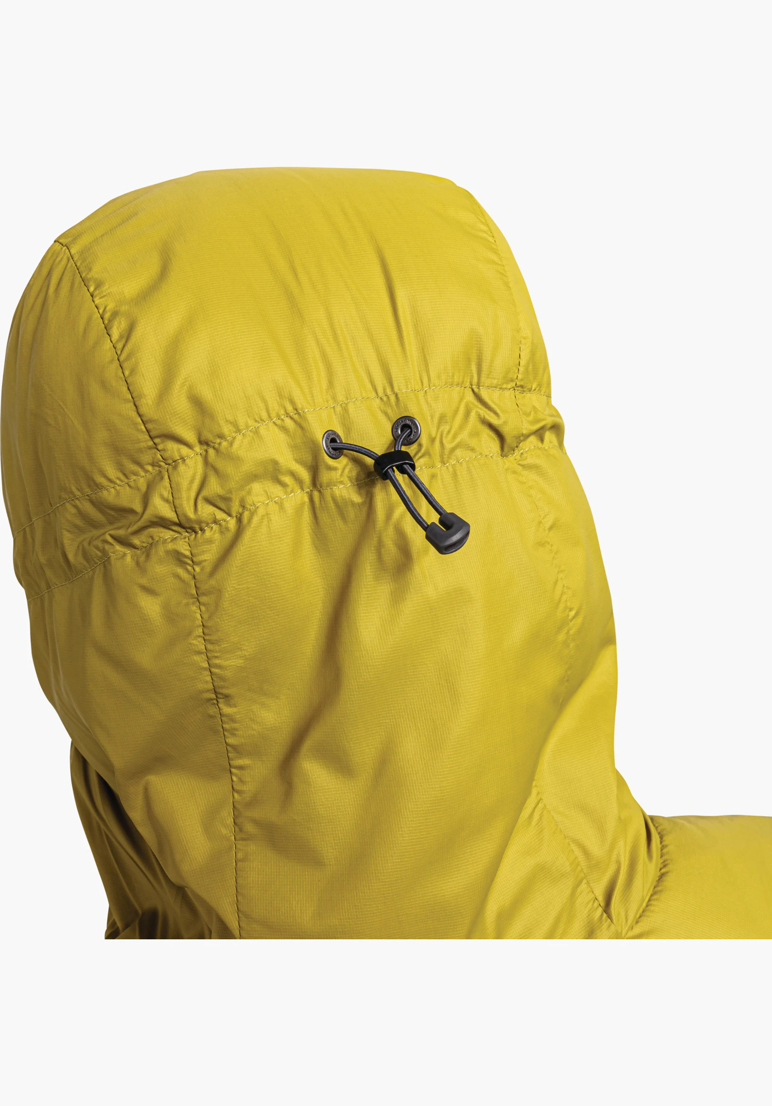 Down Jacket Style Cascata MNS. Arrière de la capuche jaune avec cordon de serrage noir et stoppeur pour un ajustement individuel. Gros plan sur fond blanc.