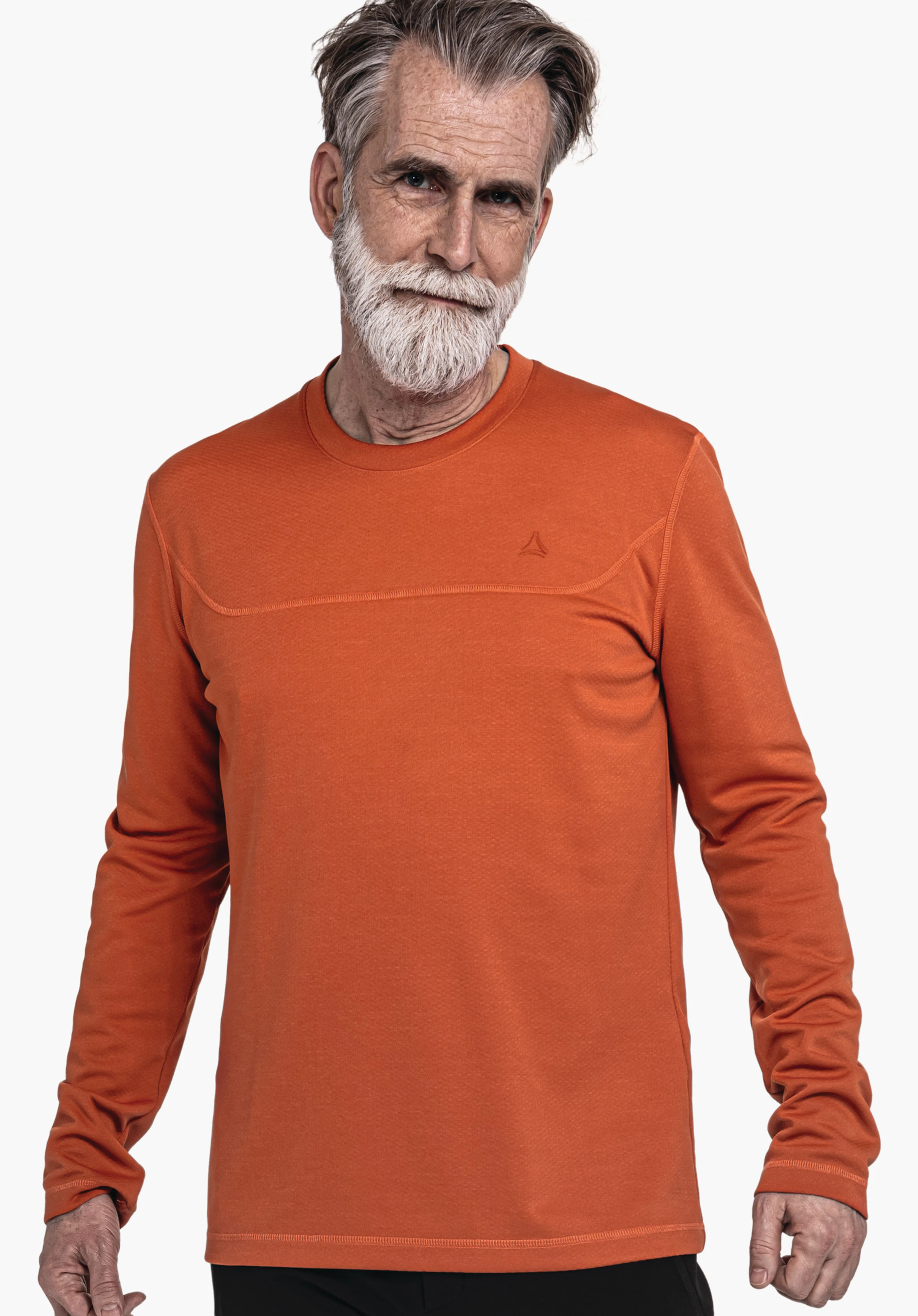 CIRC Longsleeve Style Smue MNS haut à manches longues orange; porté par un homme âgé à barbe blanche, souriant légèrement, devant un fond blanc; logo Schöffel sur la poitrine.