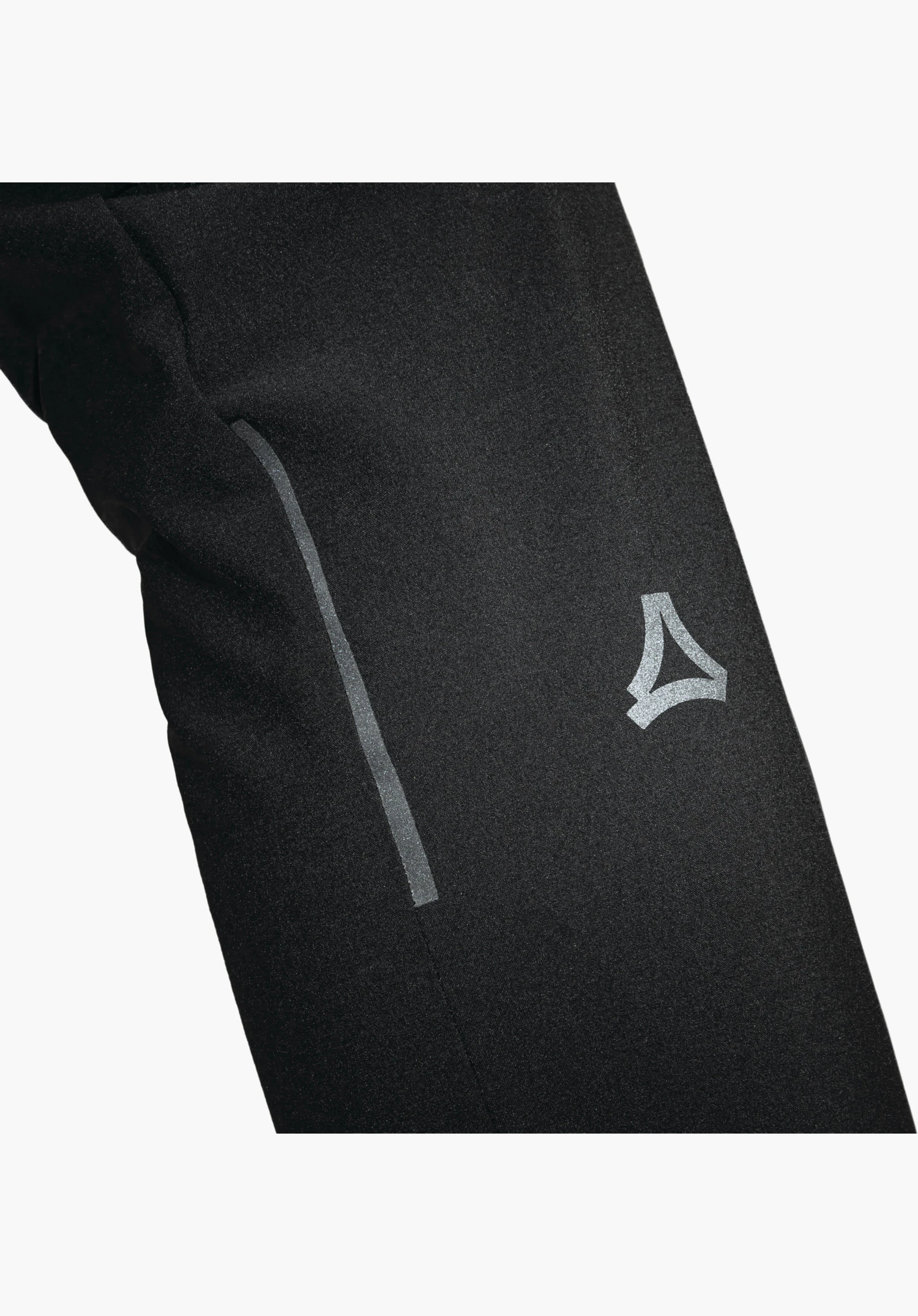 Pants Style Kubena WMS montre le tissu noir de la jambe du pantalon avec le logo Schöffel et une poche zippée. Gros plan sur fond blanc/neutre.