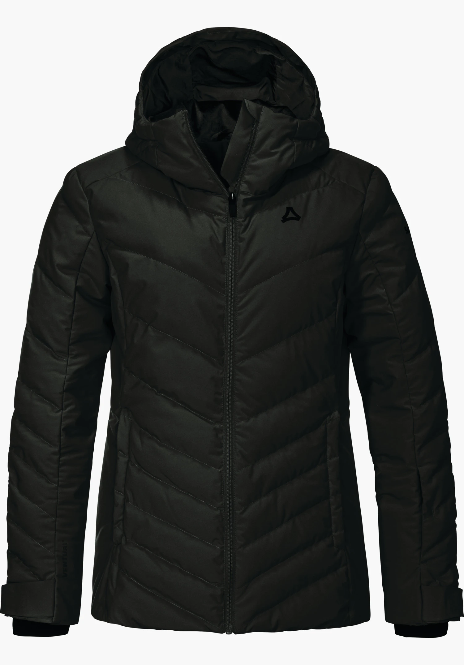 Jacket Style Alerce WMS Zwarte doorgestikte skijas met capuchon, gesloten rits en lichte taillering, Schöffel-logo op de borst; tegen witte achtergrond.