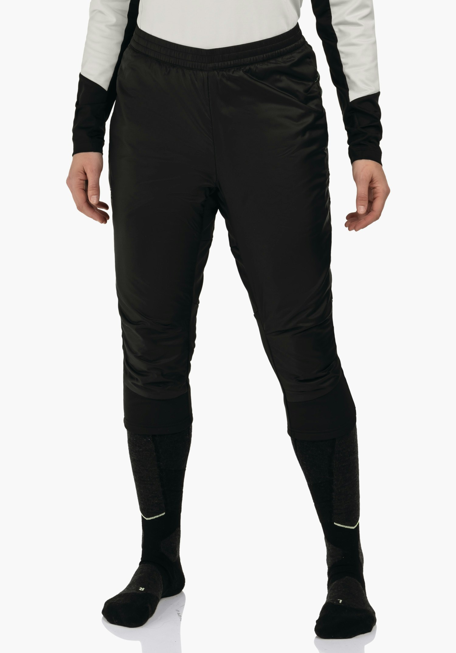 3/4 Pants Style Lufillo WMS black calf-length thermal trousers worn by a standing person; relaxed fit at hips and thighs; white top, dark grey sports socks; white background.