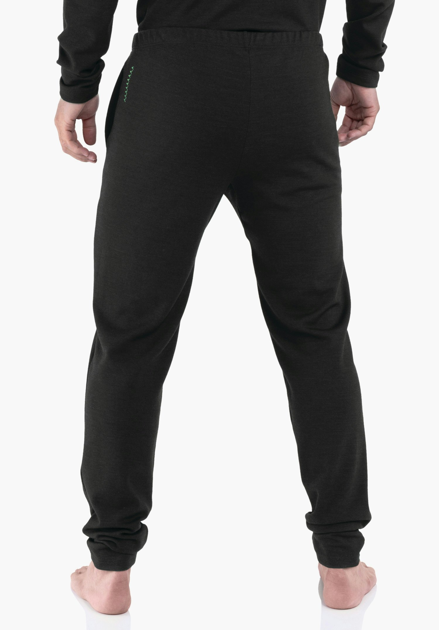 Pants Style Canyfer MNS Dunkelgraue Jogginghose, von hinten getragen; Person steht barfuß mit leicht gespreizten Beinen, Hände locker seitlich, weißer Studiohintergrund.