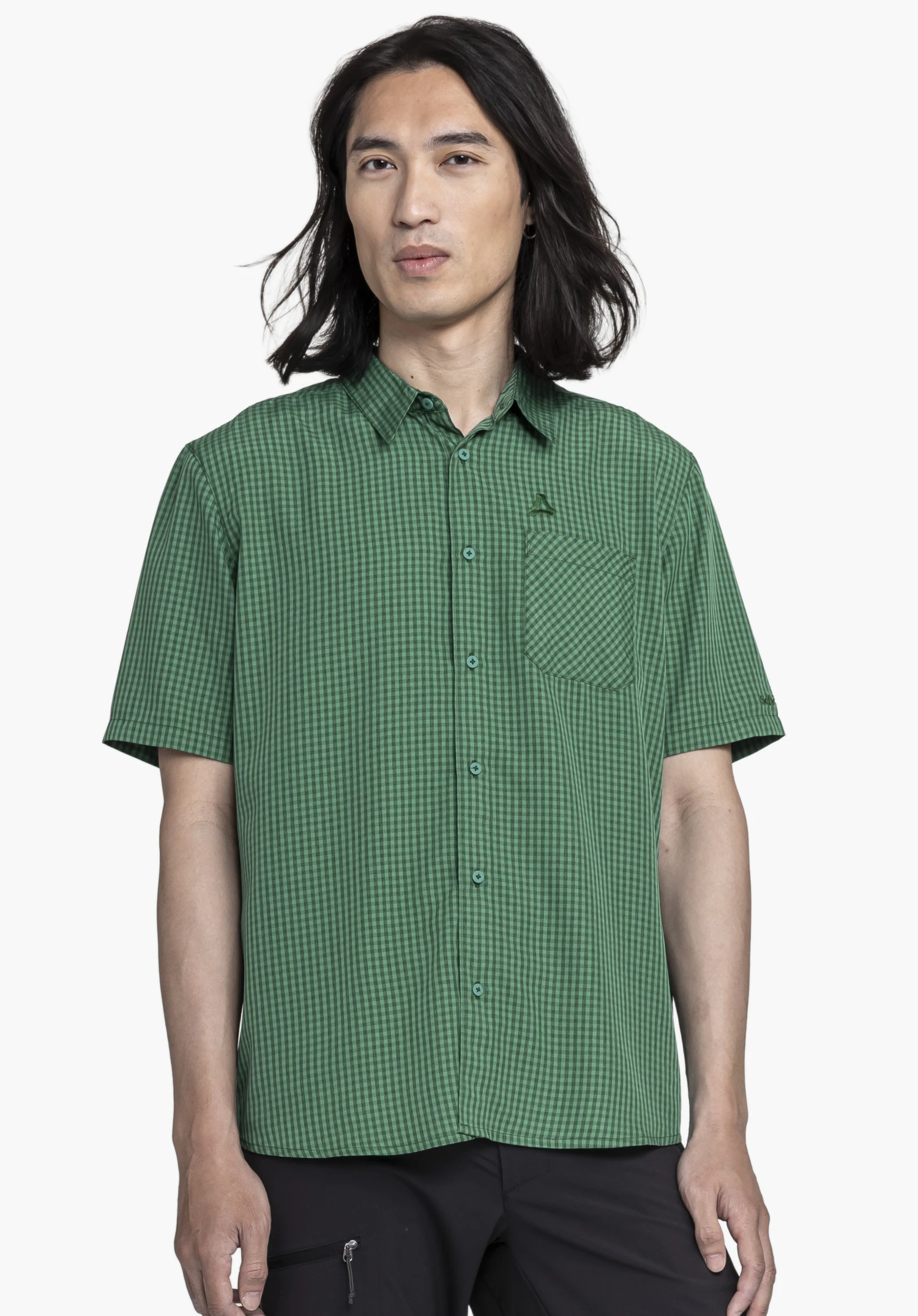 CIRC Shirt Style Dalfoss MEN: A model wears the green shirt in a frontal view against a neutral background. The subtle Schöffel logo is visible on the chest pocket.