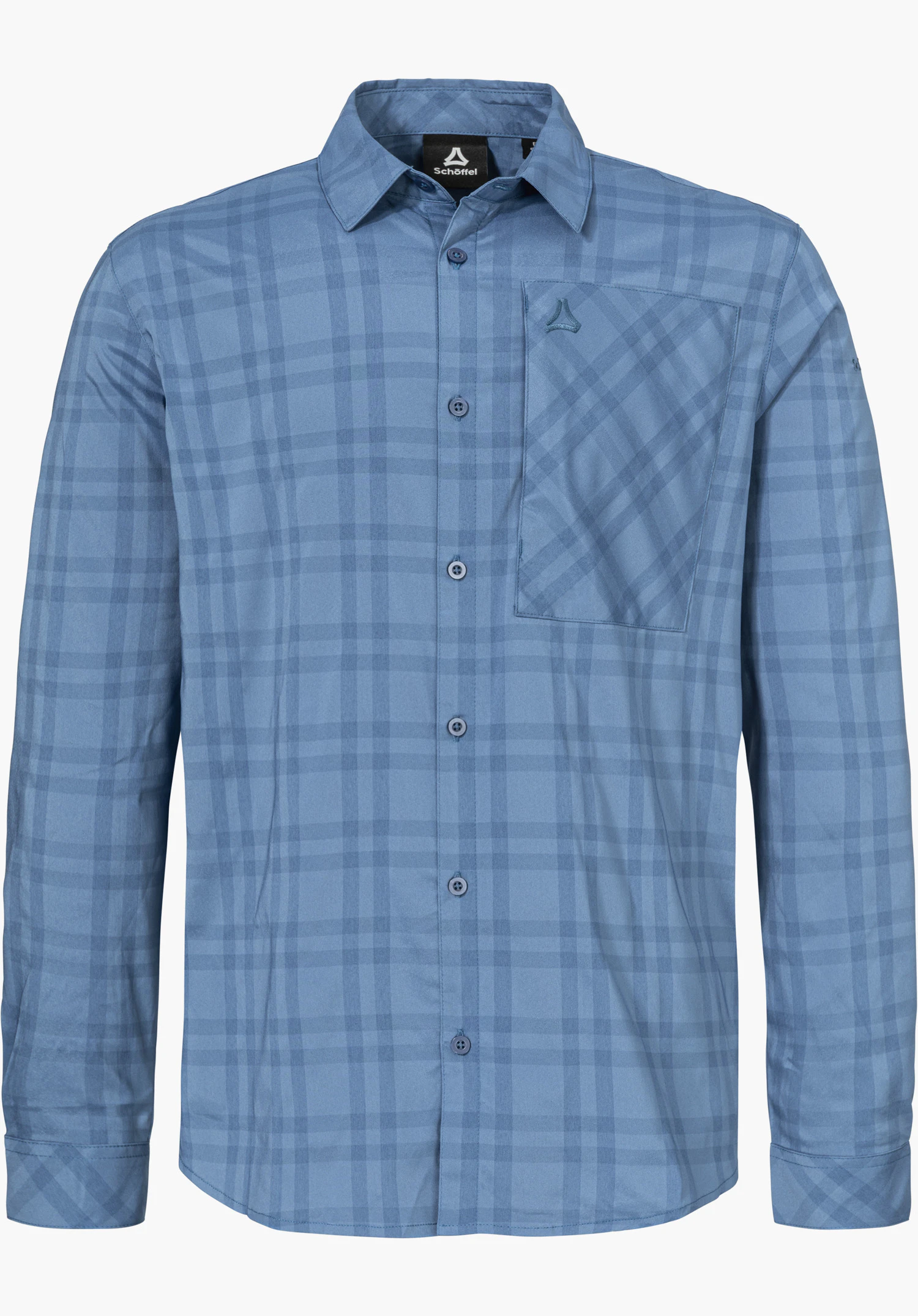 Shirt Style Fraris MEN zeigt sich hier als blau kariertes Langarmhemd mit durchgehender Knopfleiste, Brusttasche und kleinem Schöffel-Logo, freigestellt vor weißem Hintergrund.