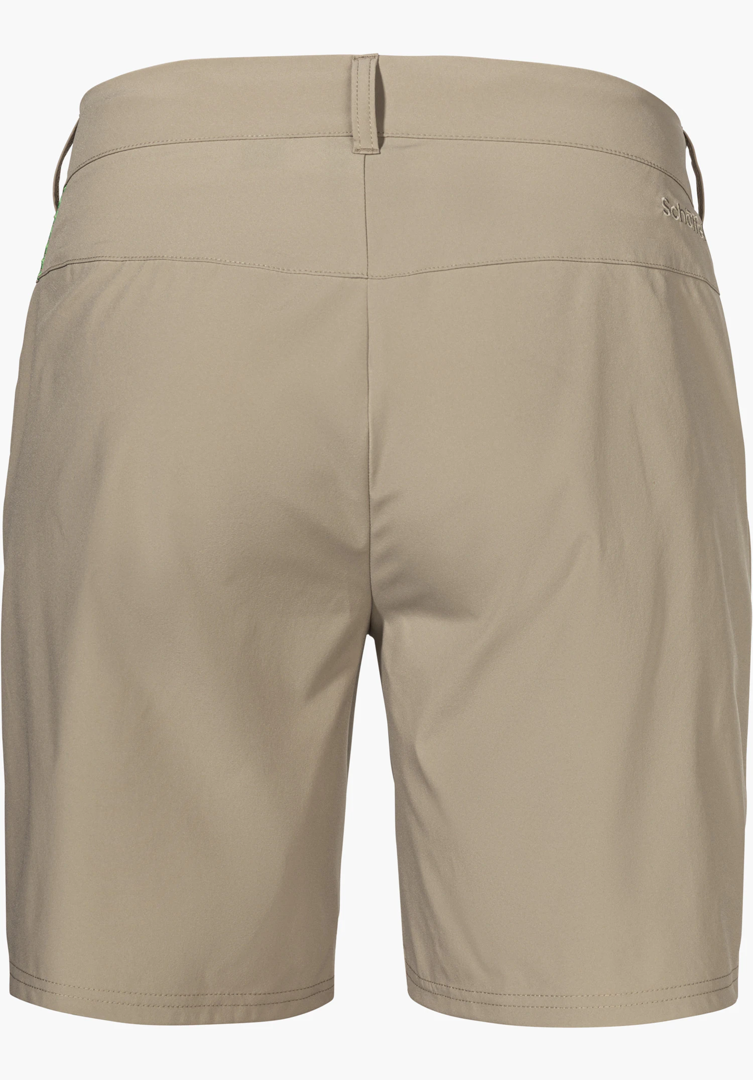 CIRC Shorts Style Smue WMN in der Farbe beige, Ansicht der Rückseite mit sichtbarem Schöffel-Logo am Bund, freigestellt vor weißem Hintergrund.