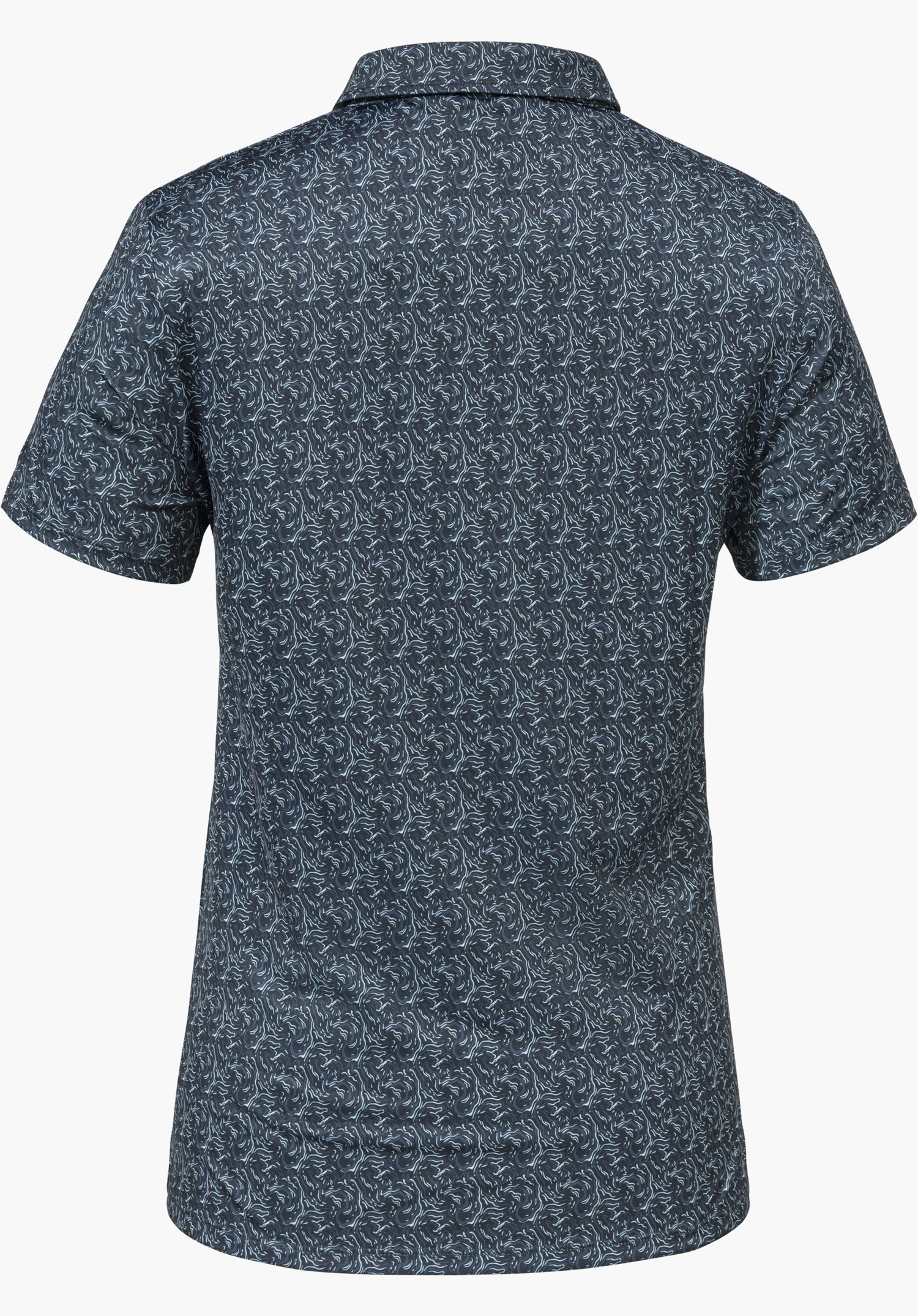 Polo Shirt Style Fraydo WMN in der Farbe Blau, gezeigt in der Rückansicht mit einem feinen Muster, freigestellt vor weißem Hintergrund.