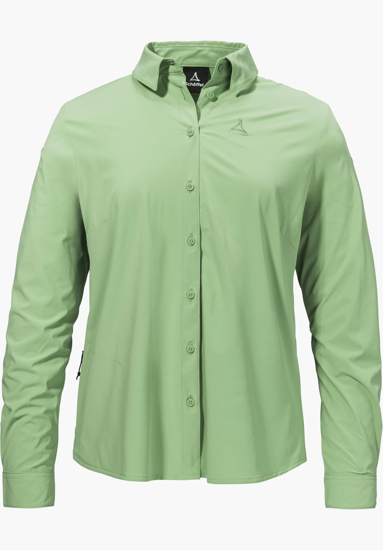 Blouse Style Dunajec WMN als langärmlige, grüne Bluse mit durchgehender Knopfleiste und Schöffel-Logo auf der linken Brust, freigestellt vor weißem Hintergrund.