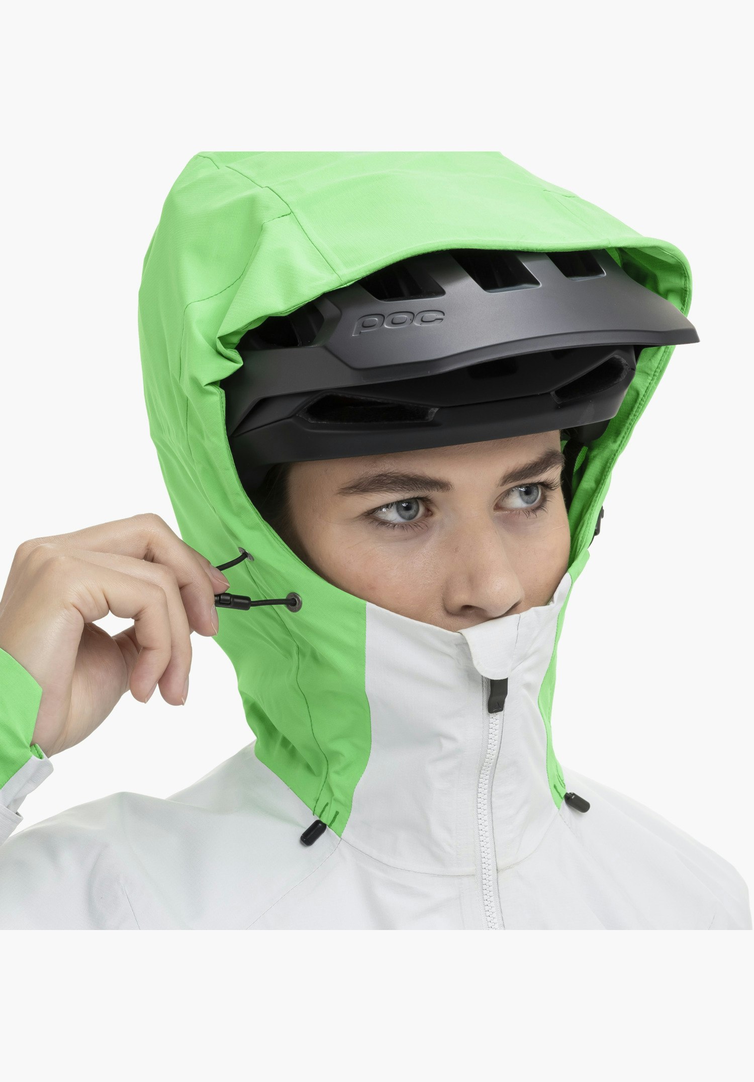 2.5L Jacket Style Tajiva WMN, detailed view of the high-cut grey collar with zip and the drawcord adjustment on the hood, close-up shot against a white/neutral background.