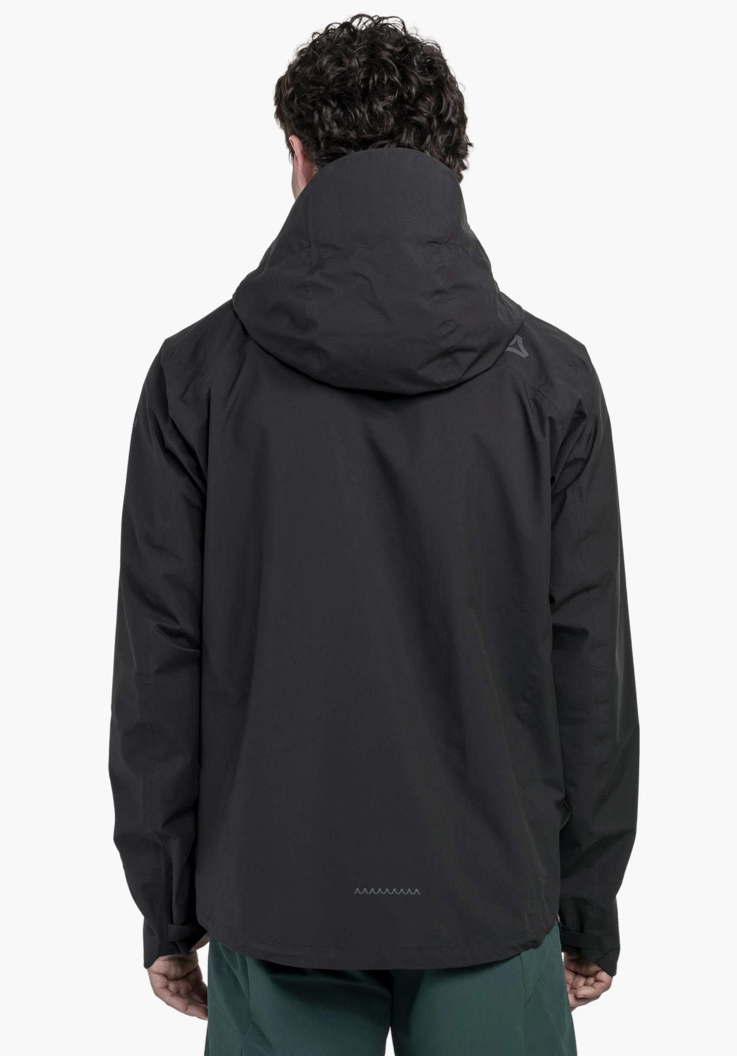 2.5L Jacket Style Tajiva MEN in a rear view on a model in black against a neutral background with the Schöffel logo visible on the shoulder.