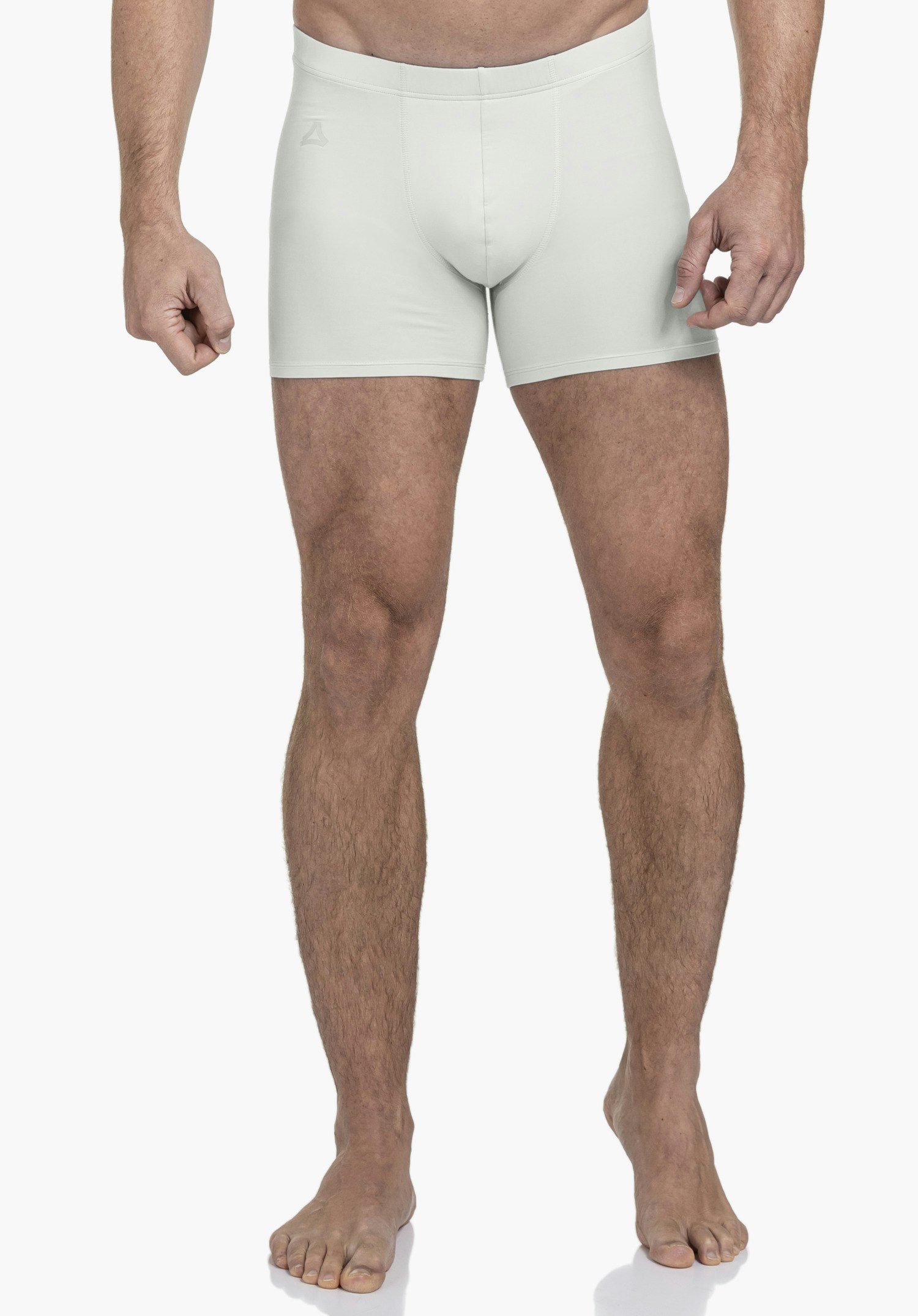 Boxershorts Style Konera MEN in Grau, getragen von einem Model in Frontalansicht. Auf dem rechten Oberschenkel ist das Schöffel-Logo zu erkennen, vor einem neutralen Hintergrund.