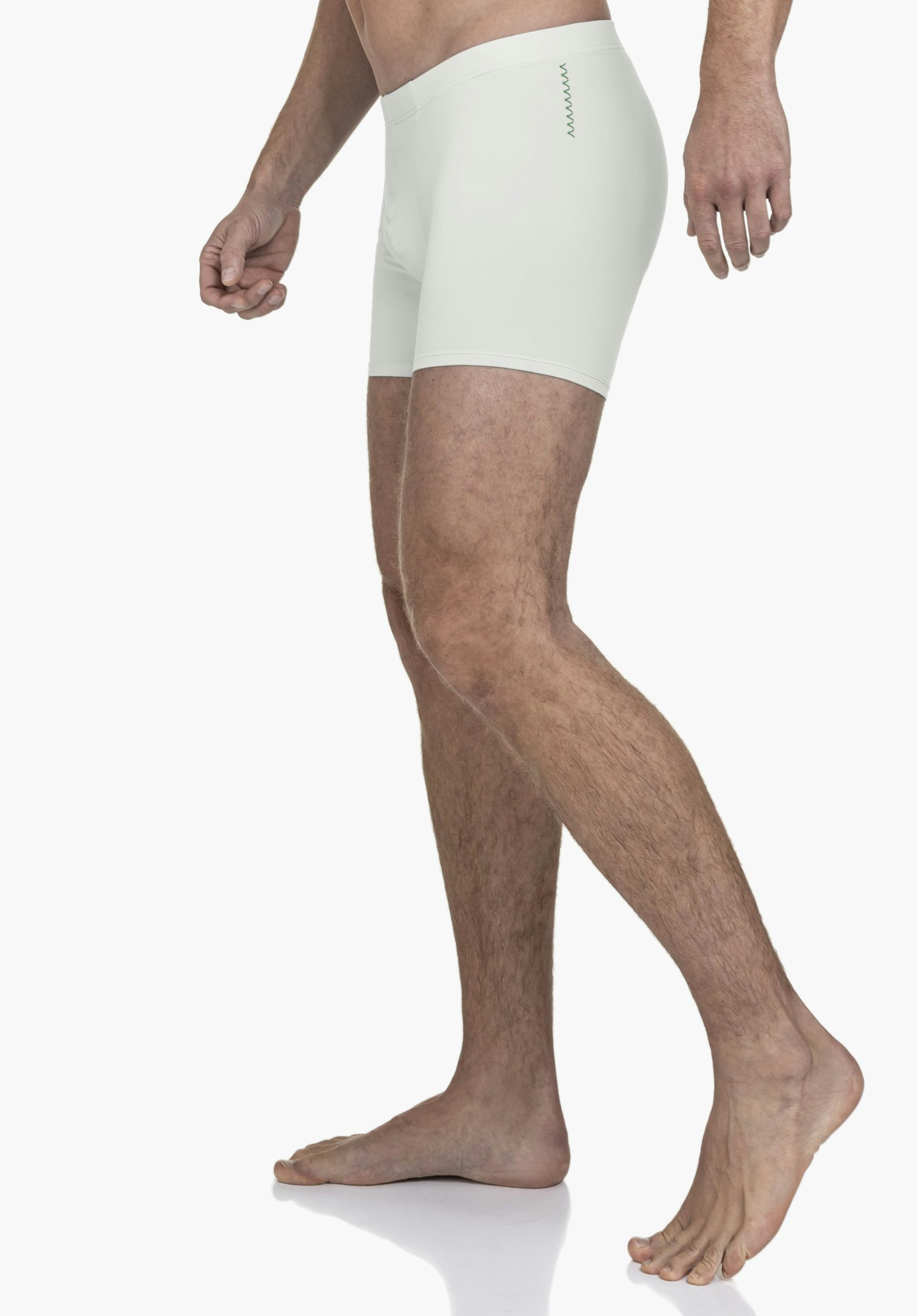 Boxershorts Style Konera MEN in Grau: Das Modell steht seitlich vor einem neutralen Hintergrund und präsentiert die Passform in Bewegung. Das dezente Schöffel-Logo ist als feine vertikale Stickerei am linken Bein sichtbar.