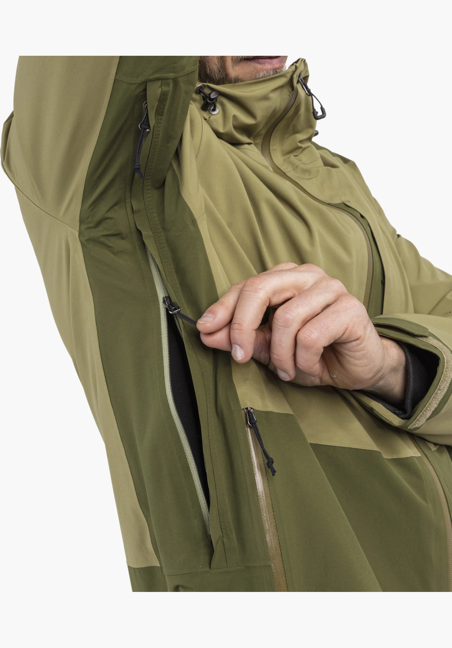 2L Jacket Style Refoca MEN in green showing a close-up of the underarm ventilation zipper, close-up against a white background.