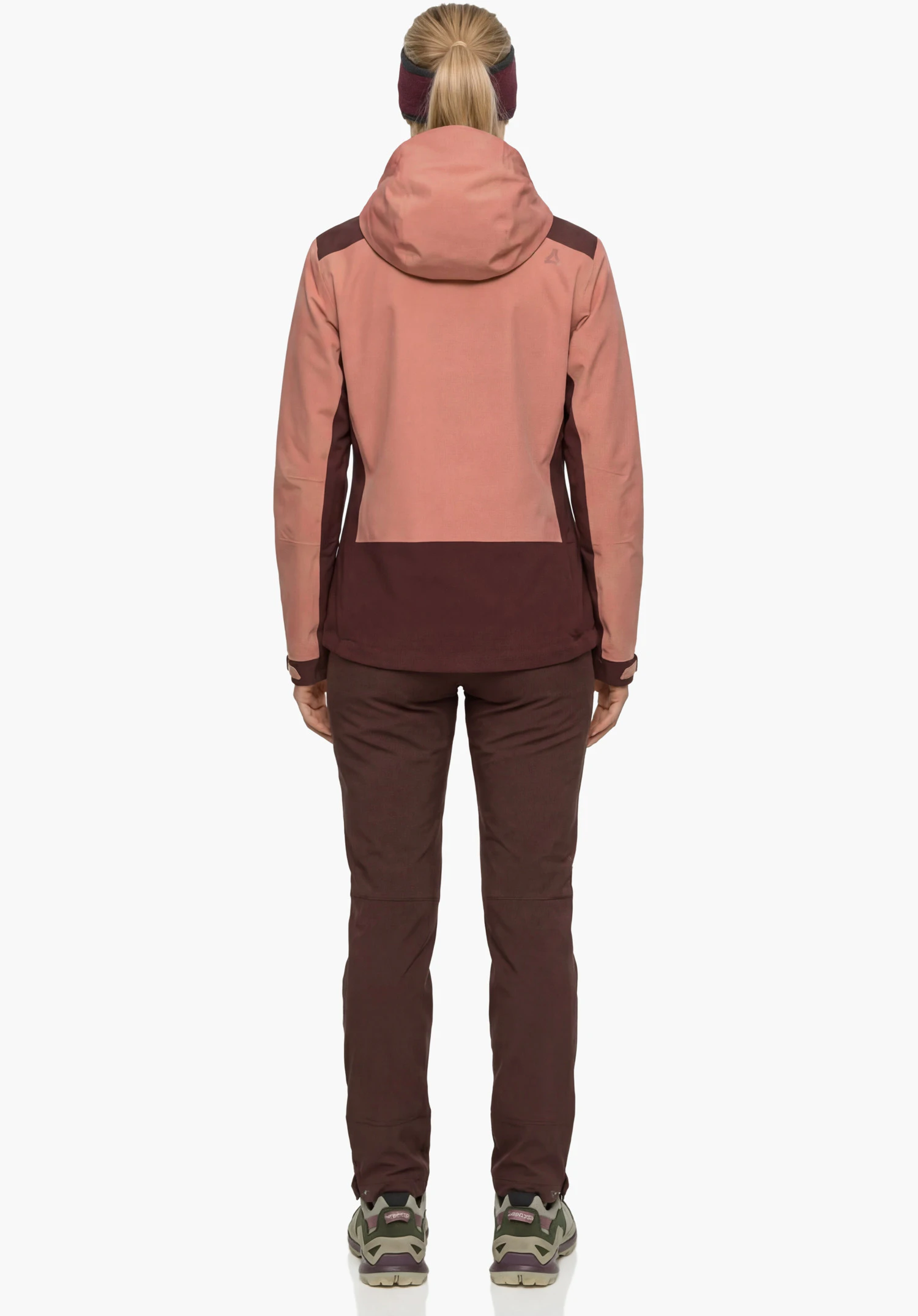 2L Jacket Style Refoca WMN avec logo Schöffel ton sur ton sur la capuchon en rose gros plan sur fond blanc.